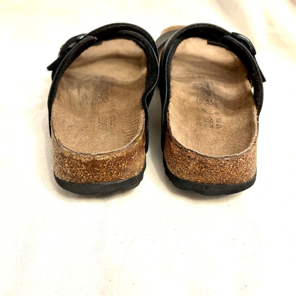 🌻😎- Birkenstock Sandals $ 65 - Size 38/ US 7-7.5 Black  # 10 - Picture 5 of 7